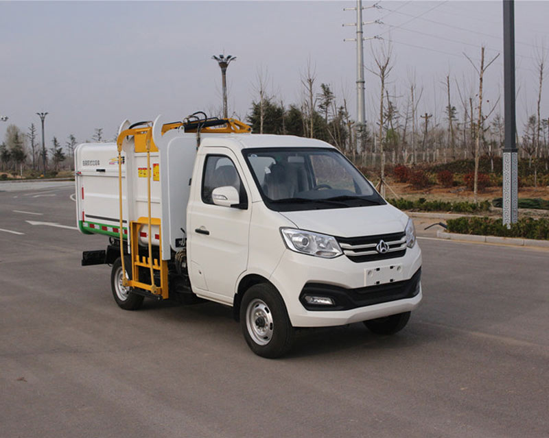 國(guó)六長(zhǎng)安垃圾車(chē)